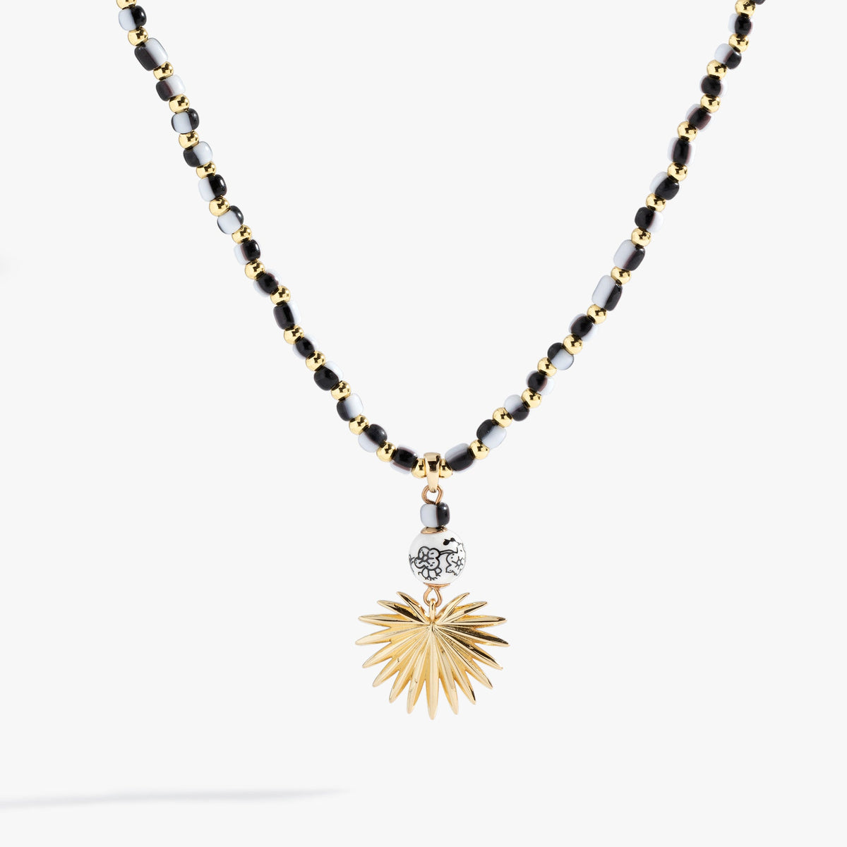 Toile Beaded Palm Pendant Necklace - Aaria Tees
