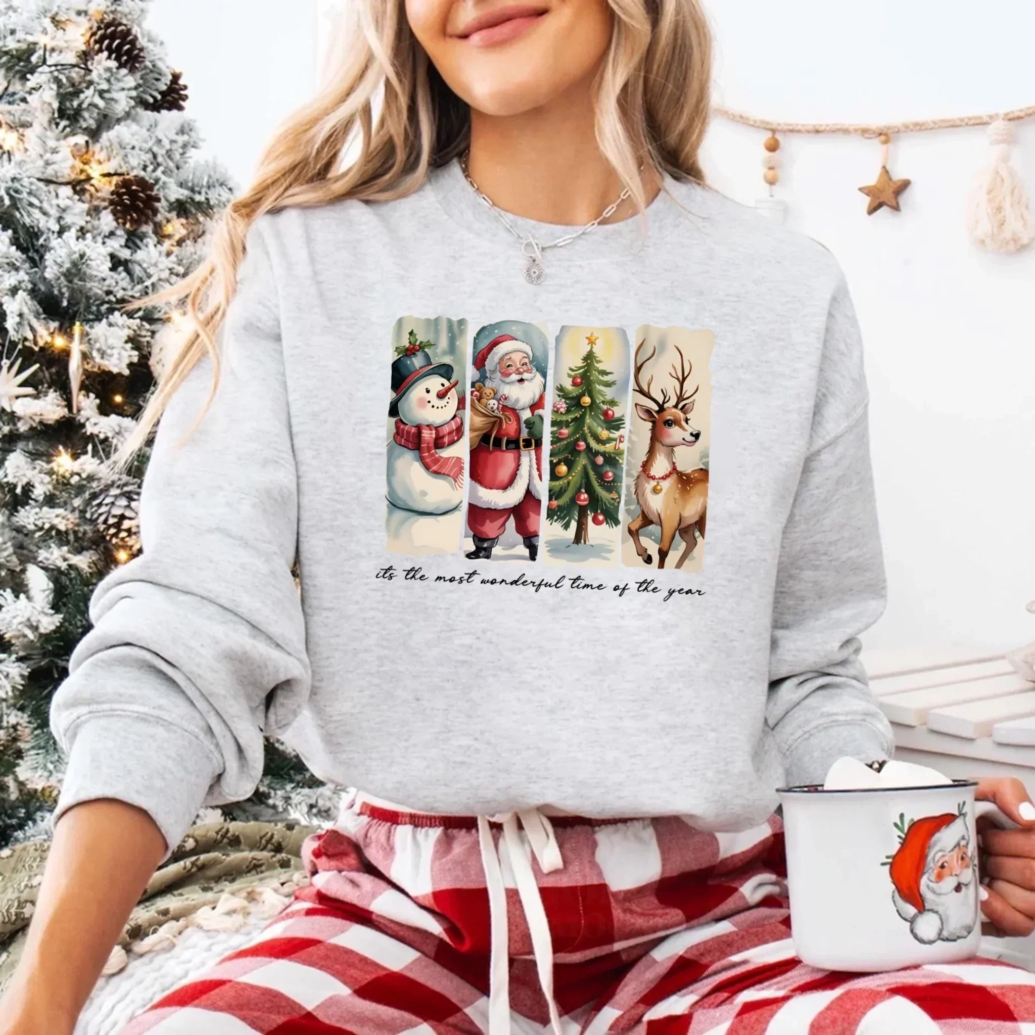 Vintage Santa Sweatshirt Wonderful Time Christmas Crewneck - Aaria Tees Aaria Tees