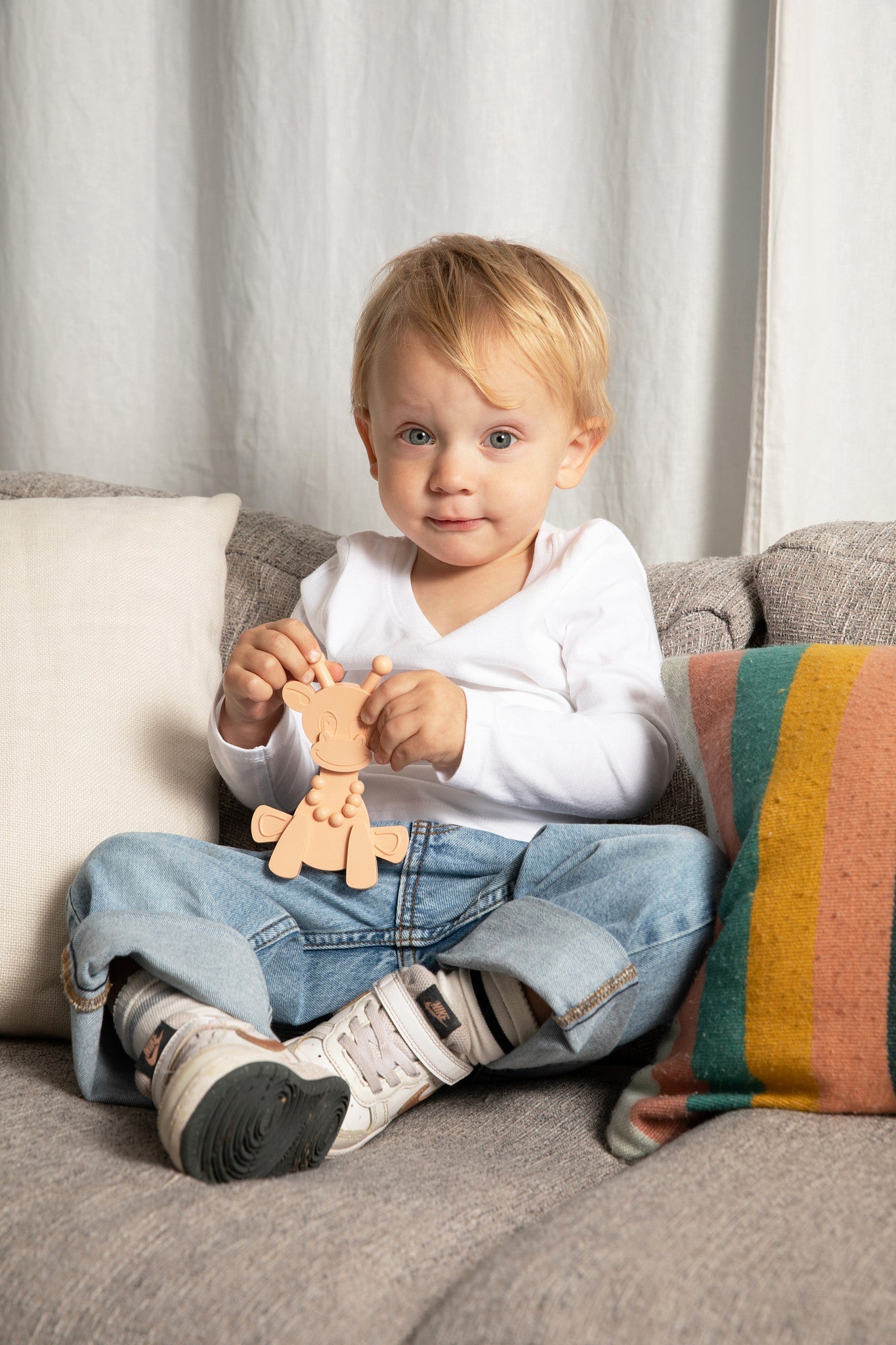The Little Bamber - Pink - Natural Rubber & Baltic Amber Teething Toy - Aaria Tees Aaria Tees